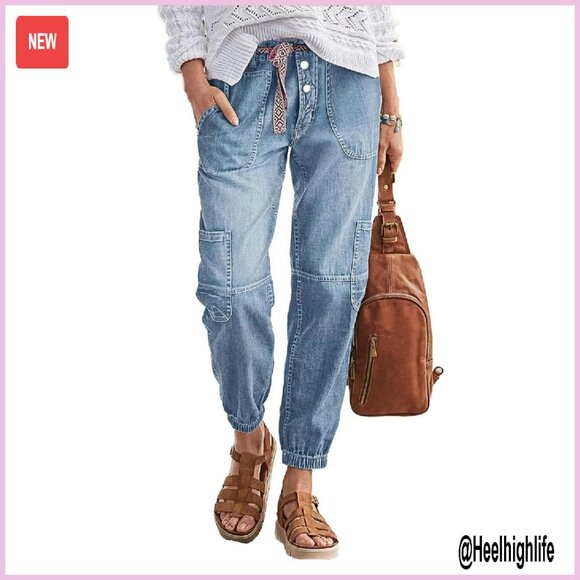 Mid Rise Straight Leg Jeans Button Fly Multi Pocket Stretch Denim